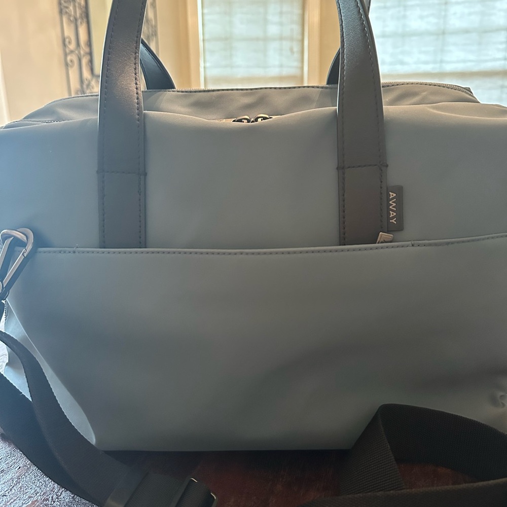 Away travel bag